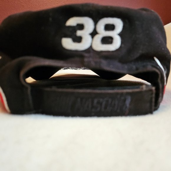 NASCAR 2006 David Gilliland #38 M&M's Baseball Cap - Picture 5 of 5